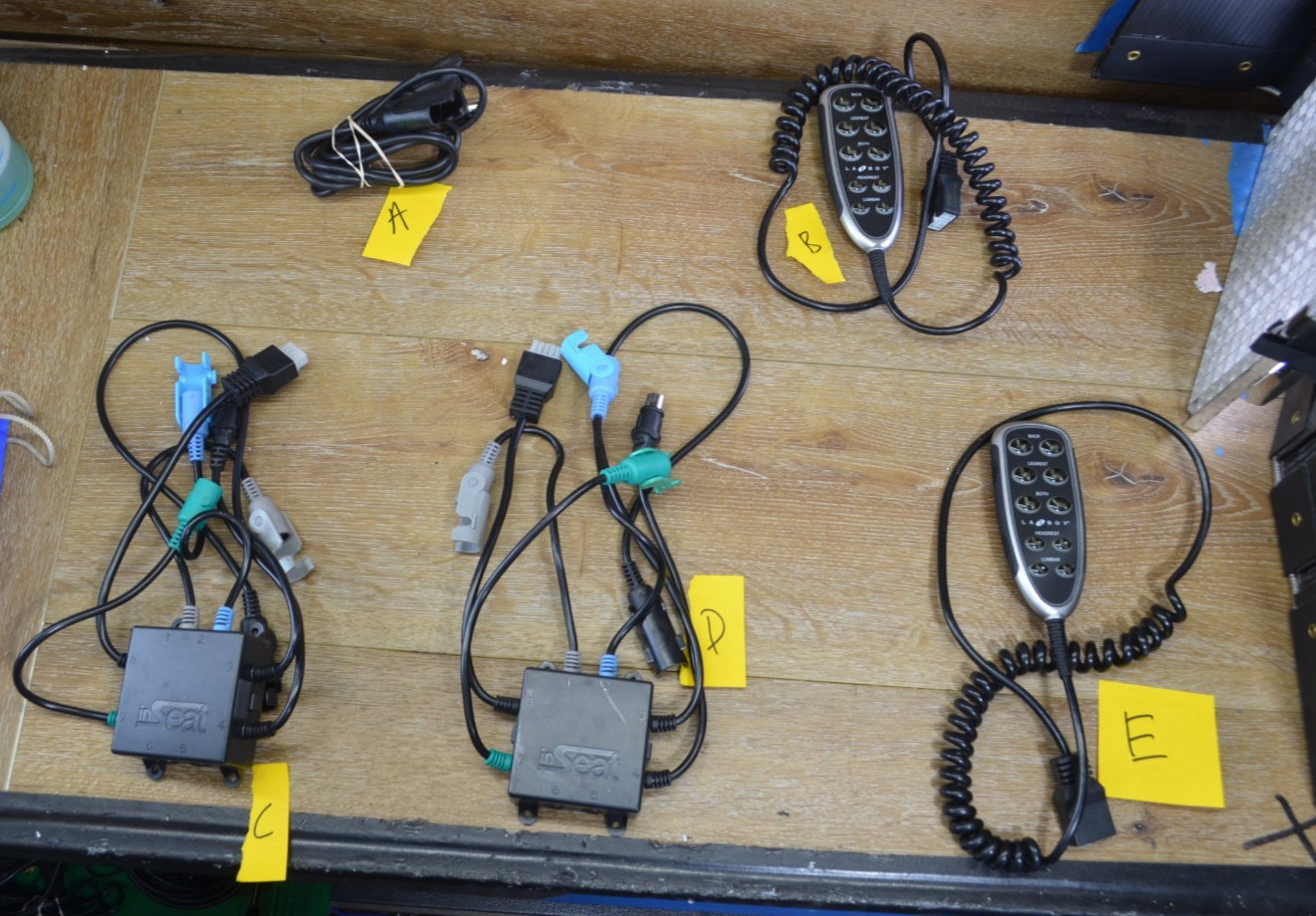 10.000047 Remote Wand La-Z-Boy Recliner 9776 14661-24 (14661T-24) CONTROL BOX