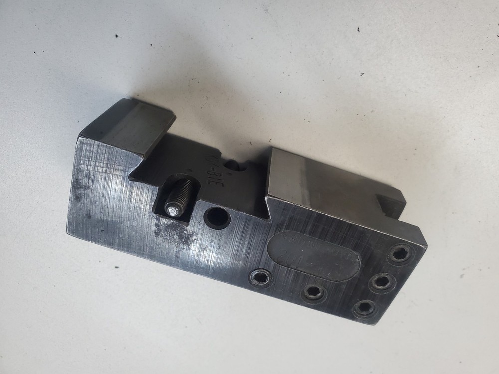 KDK 100 SERIES LATHE QUICK CHANGE TOOL POST AND HOLDERS