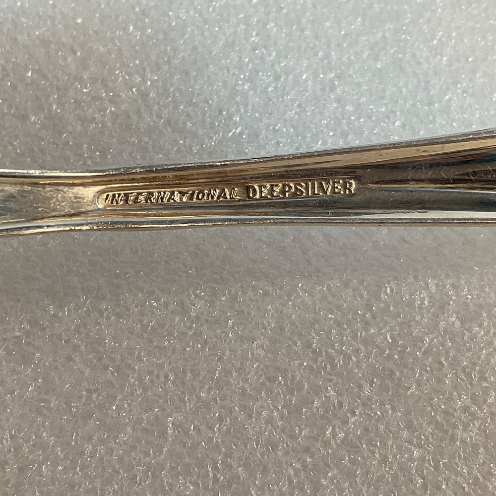 International Deep Silver Silverplate Serving Fork 8.75” KitchenGnu
