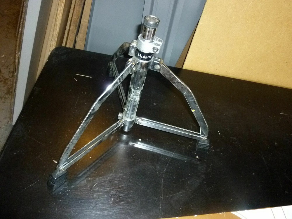 Professional Roland Drum Throne - Missing Cushion & Bolt "AS-IS"