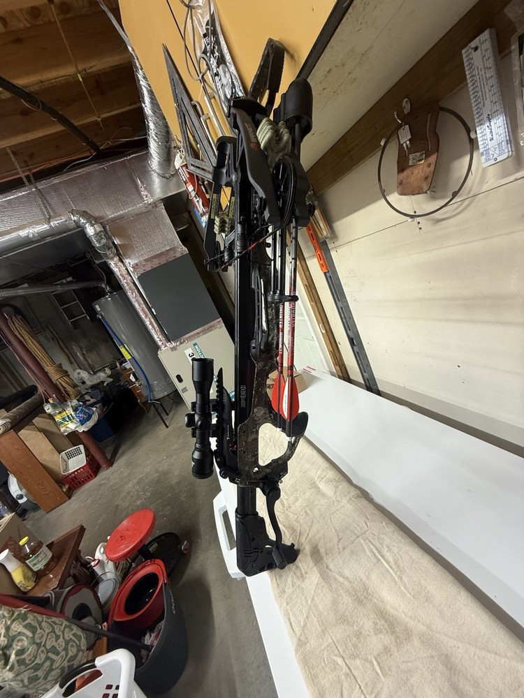 Barnett Xp 390 Crossbow with Arrows