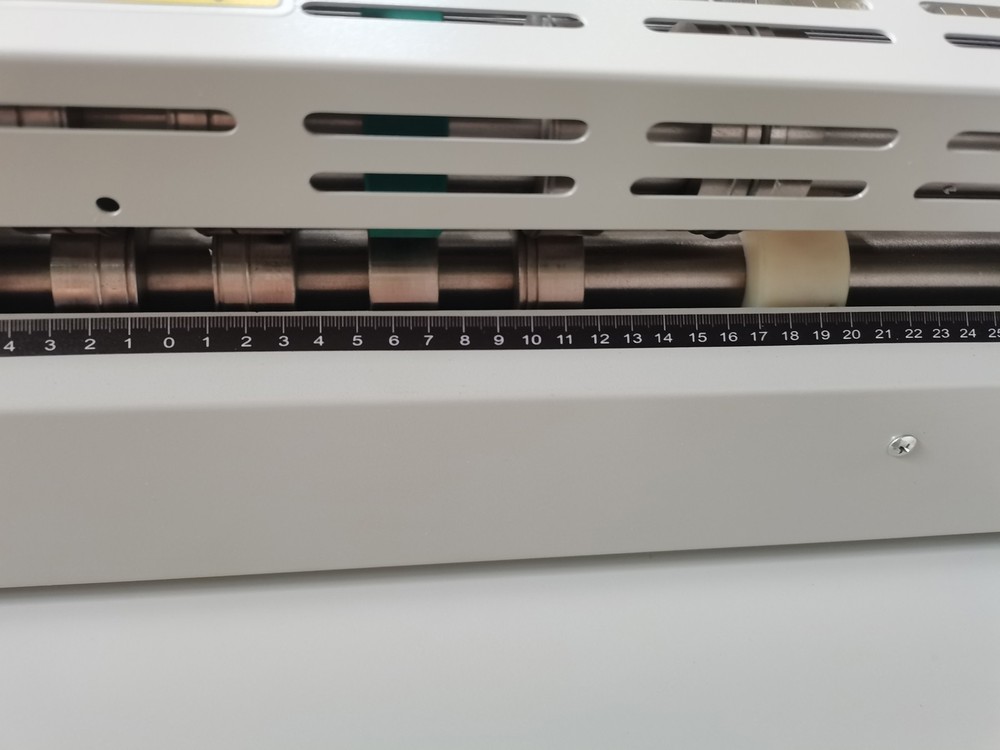25" Electric Creasing Machine Indentation Automatic Perforating Machine 5 molds