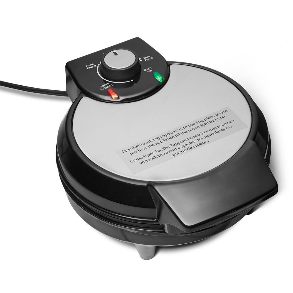 Amazon Basics Belgian Waffle Maker with Round (8 inch Plate), Black