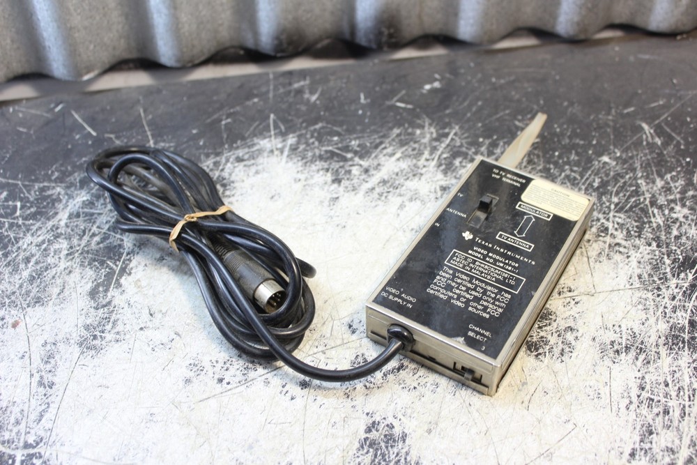 Texas Instruments Video Modulator # UM1381