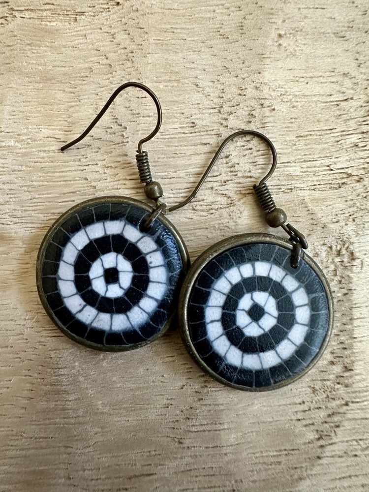 Bijoux Mille Eclats Handcrafted Black White Round Dangle Earrings Hook Art