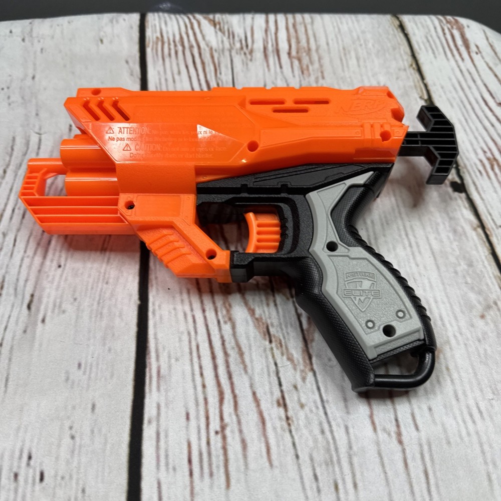 Nerf Accustrike Quadrant