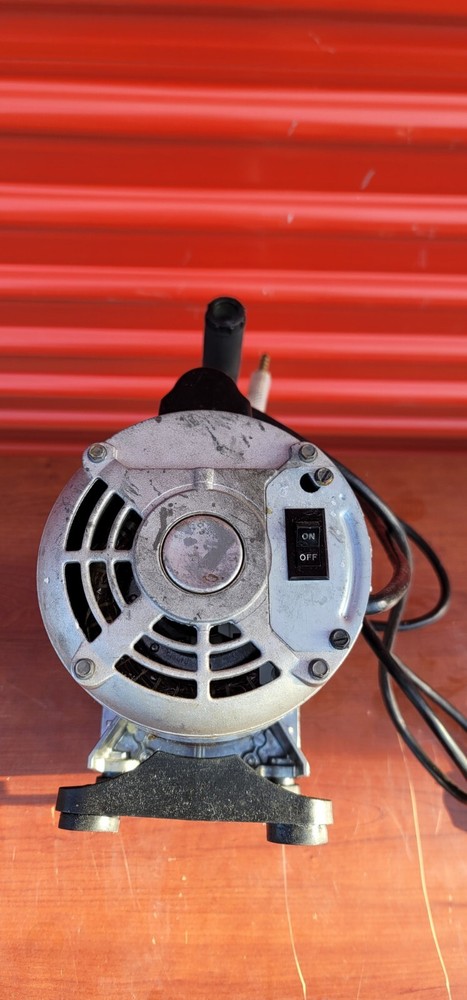 FISCHER LAV-3 HIGH VACUUM PUMP