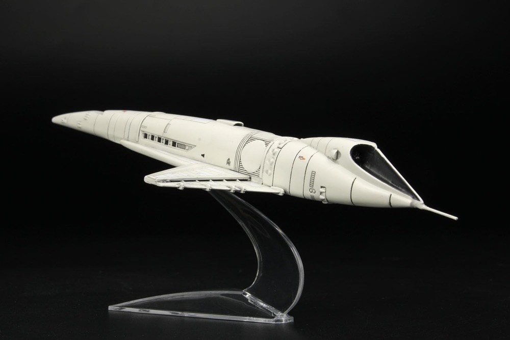 PLATZ Moebius model 2001: A Space Odyssey Orion Space Clipper
