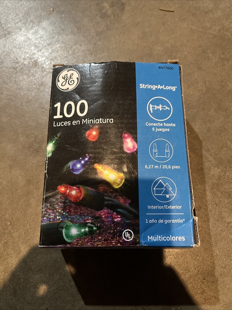 GE String-A-Long 100 Miniature Lights Multicolor with Green Wire