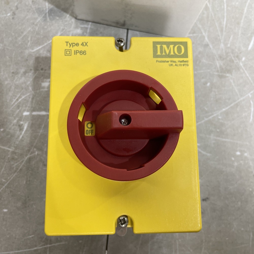 IMO PE69-3020 Main Switch/Emergency Off Function