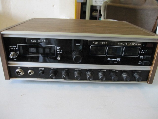 ROYCE 1-640 SSB/AM 23 CH BASE. COSMETICS SHARP COLLECTABLE CLEAN UNIT. POWERS ON