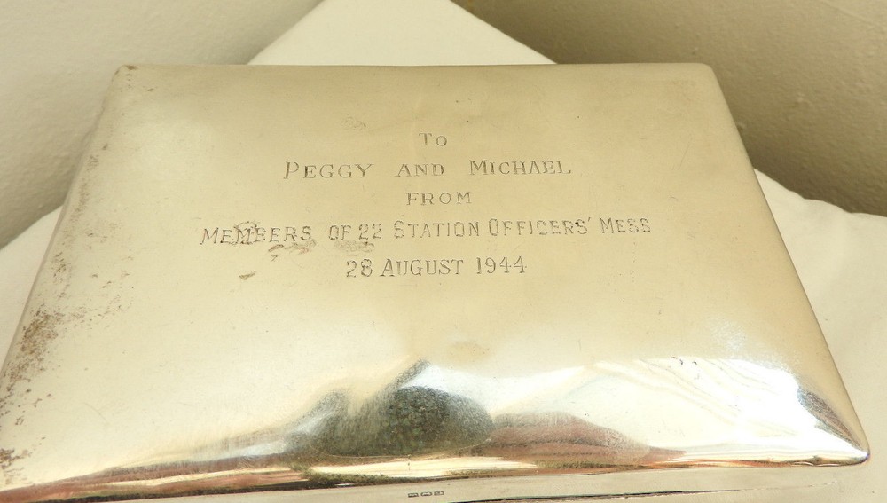 WW2 Military Silver Cigarette Box Presented From 22 Station Officers Mess (4977)