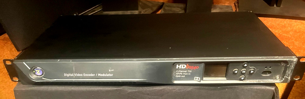 ZeeVee HDB2540-NA 4 Channel 720p Digital Video Encoder / Modulator