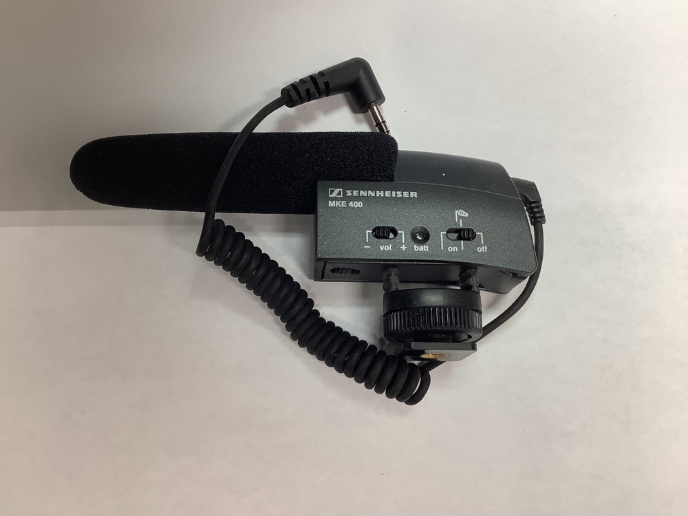 Sennheiser MKE 400 Compact Shotgun Microphone