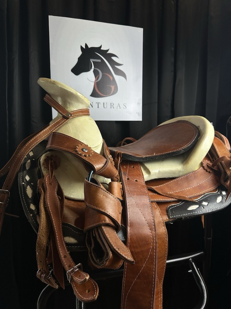 Saddle Montura Charra