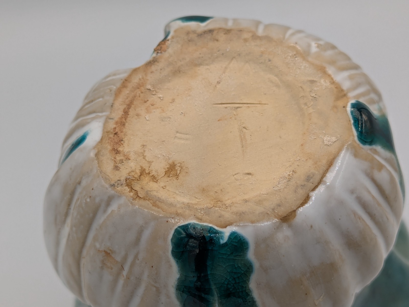 Rare Vintage Chinese Bok Choy Hand-Made Ceramic 6" Vase, Mint