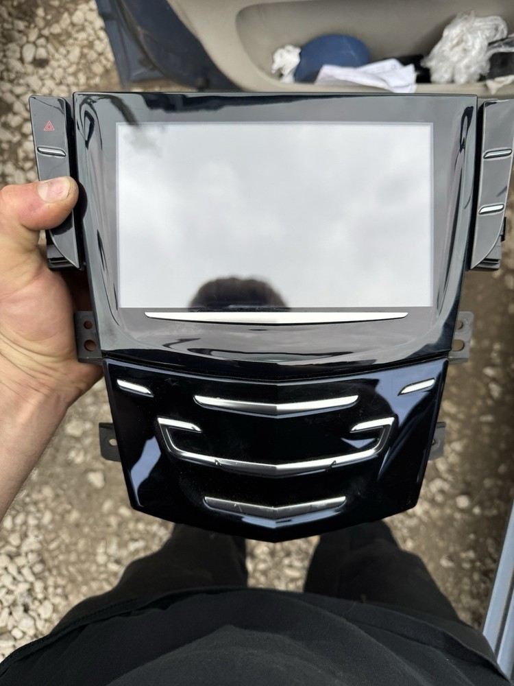 CENTRAL CONTROL PANEL AND DISPLAY CADILLAC XTS 16-19 YEARS