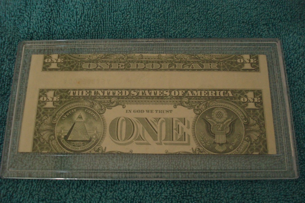 2009 MAJOR MISALIGNMENT ERROR $1 DOLLAR CURRENCY NOTE - FREE SHIPPING