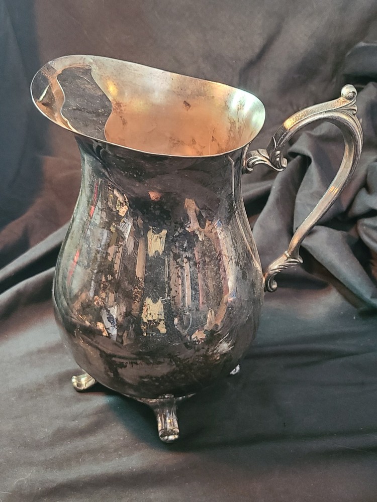 Vintage International Silver Co. footed Water Pitcher Silverplate