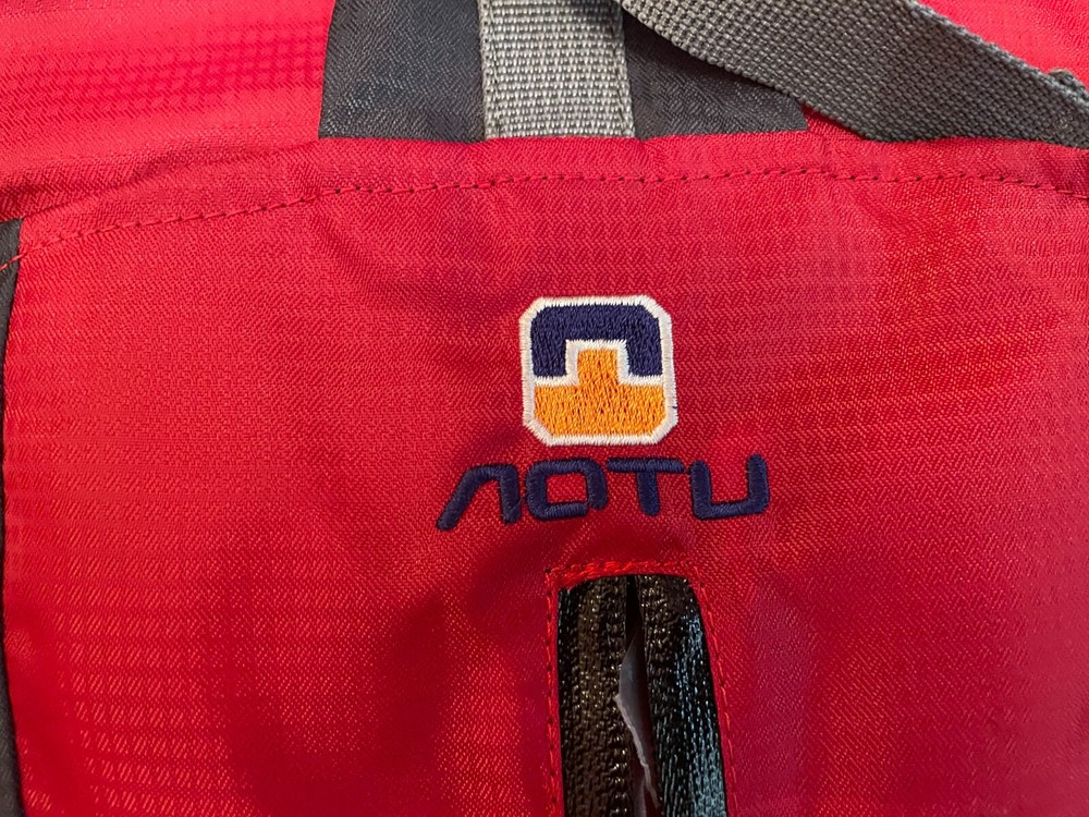 AOTU Explore 40L hydration ready backpack - Red - with raincover