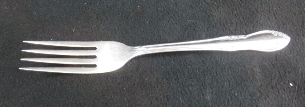 Oneida Custom Stainless Dinner Fork 7-1/8" Flowers & Scrolls