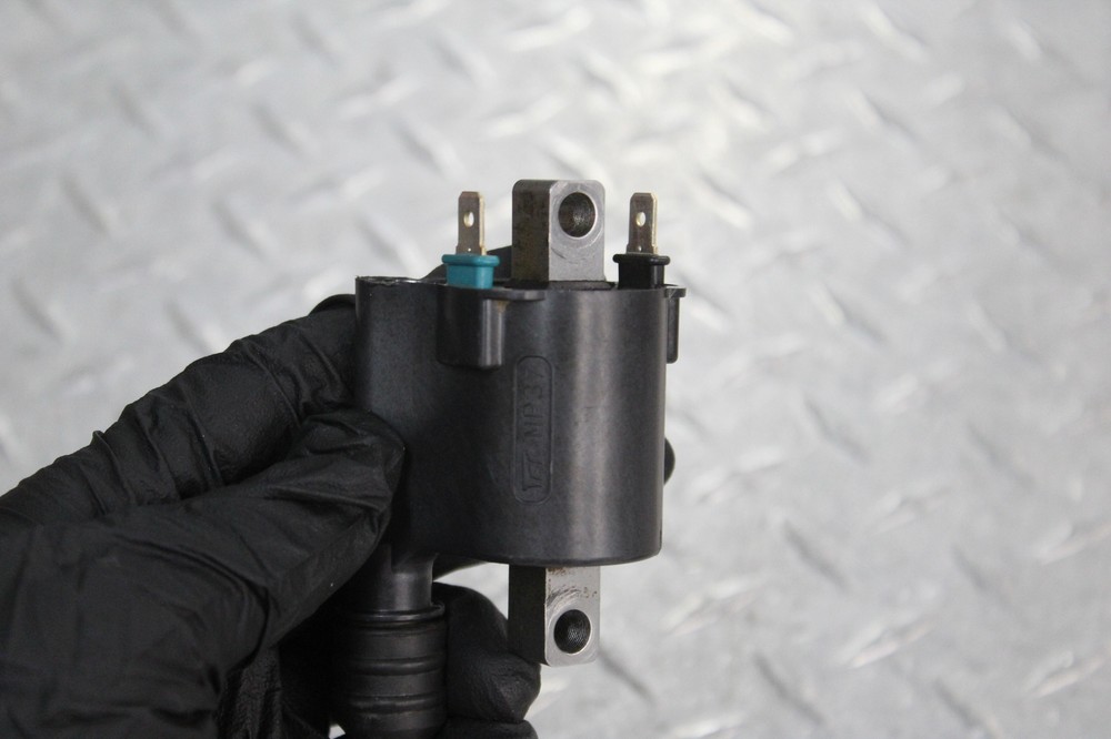 2014 HONDA CBR500R IGNITION COIL SPARK PLUG CAP SET PAIR