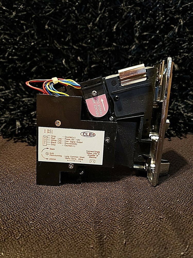 ELECTRONIC COIN ACCEPTOR, MOUNTING PLATE INCLUDED