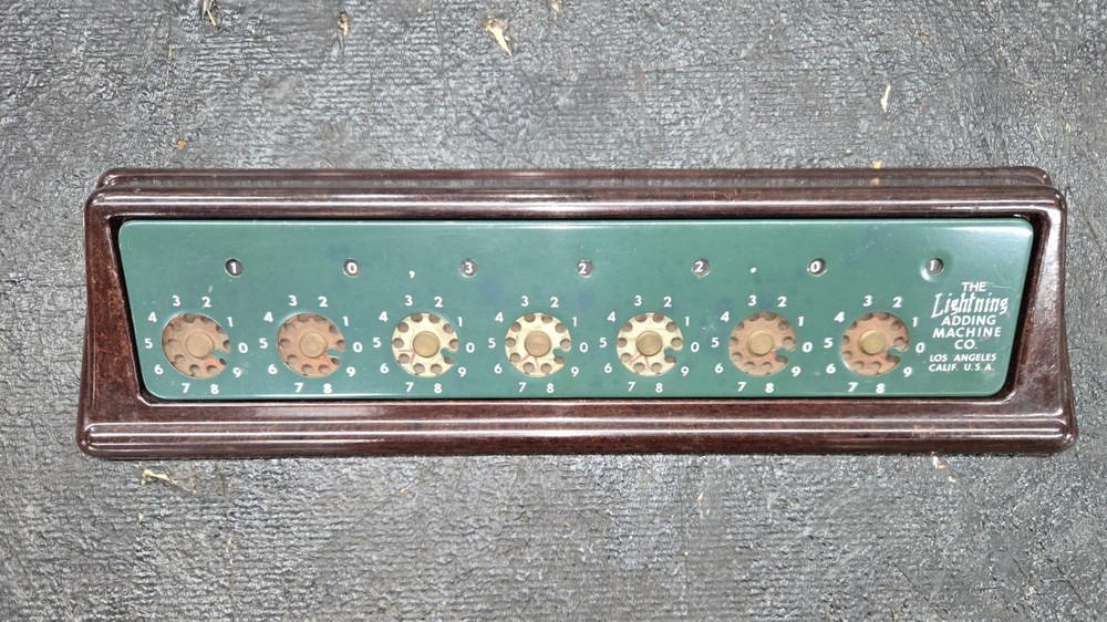 VTG The Lightning Adding Machine Co
