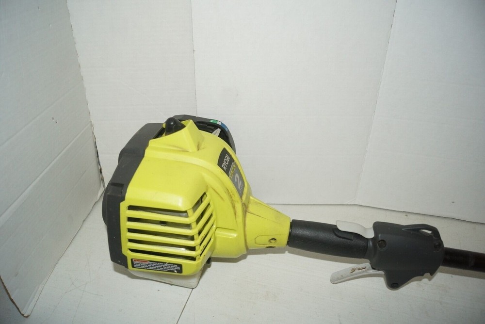 Ryobi RY252CSVNM 2 Cycle -17 String Trimmer Engine UNTESTED NO RETURNS FP515