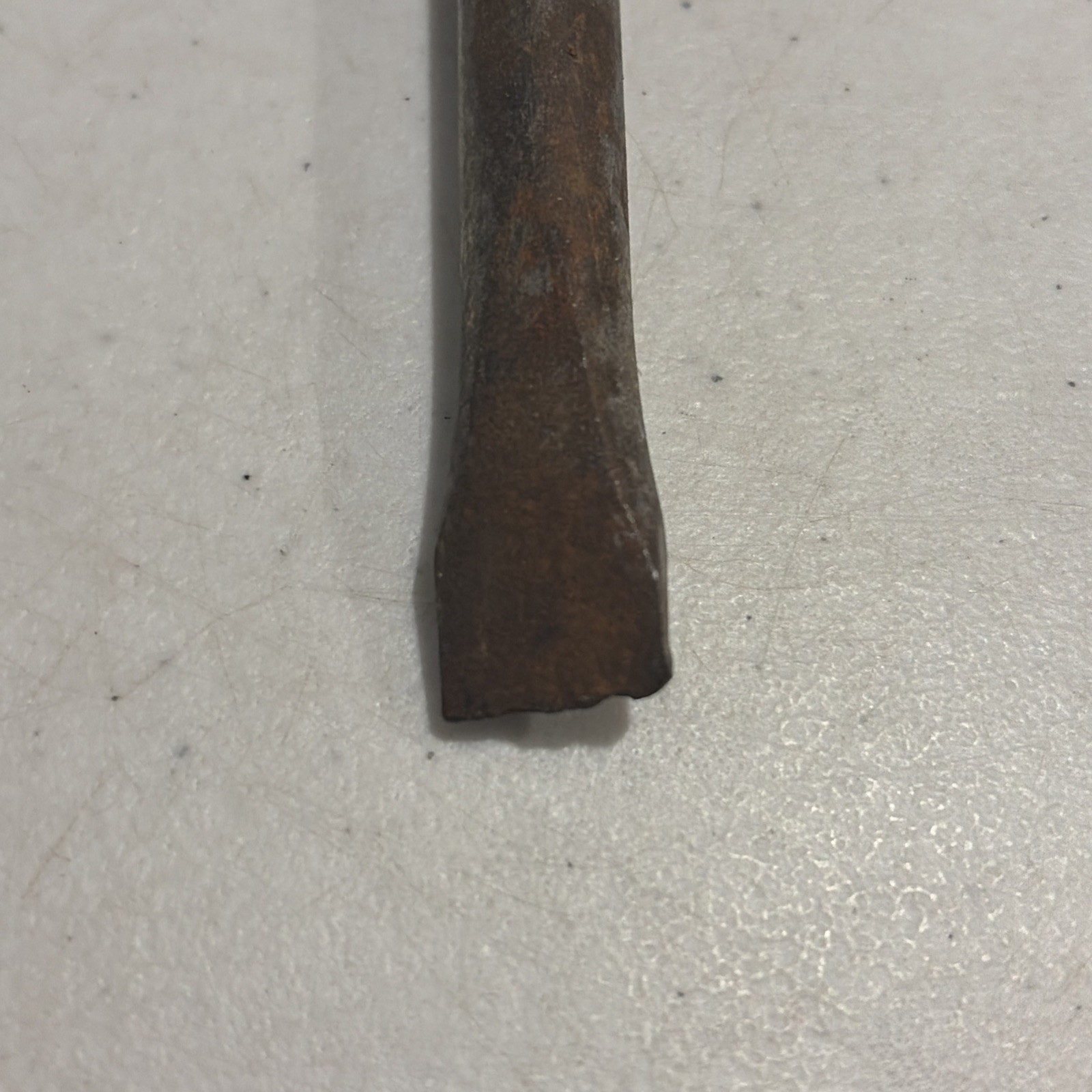 Snap-On PHG58C , 3/4" W x 10" L Air Hammer Flat Chisel