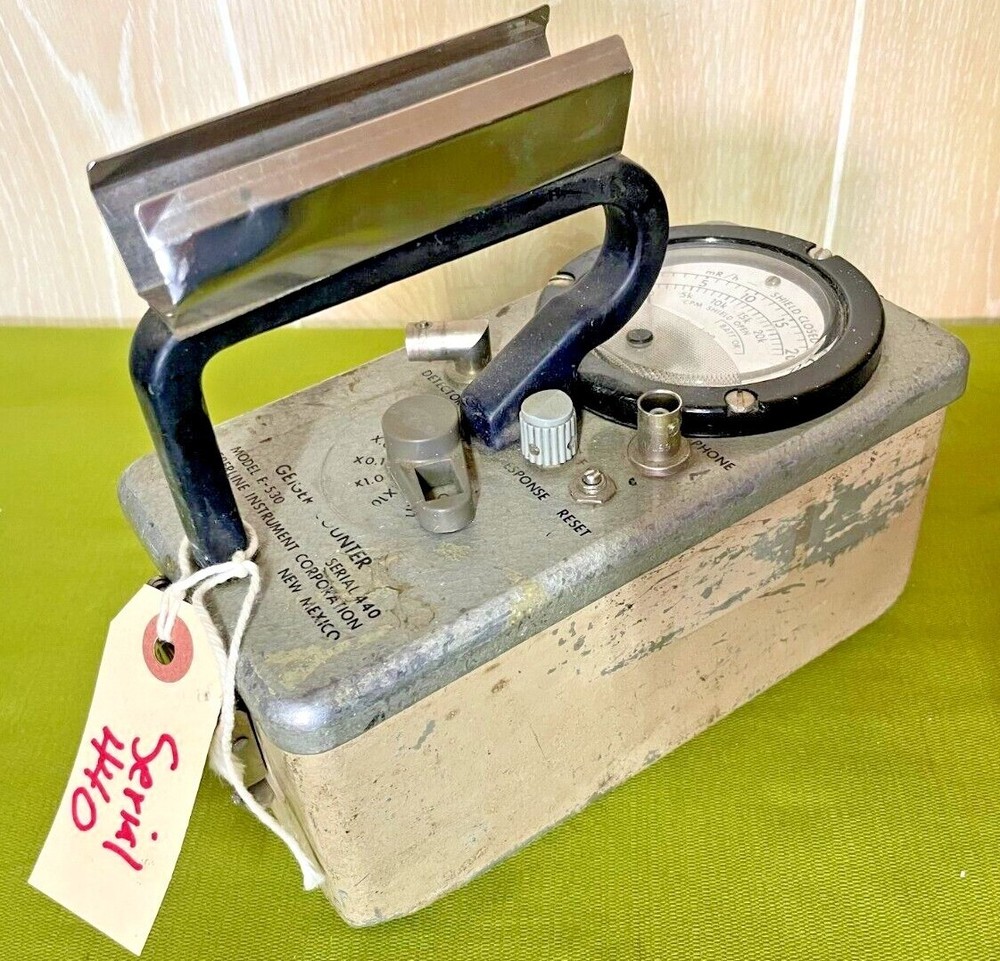 Eberline E-530 GM Survey Meter