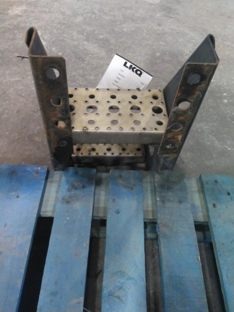 Replaces 2012 FREIGHTLINER CASCADIA 113 FRAME STEP , MN