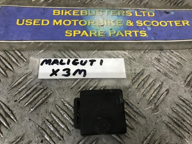 malaguti  x3m 125 2010 indicator relay