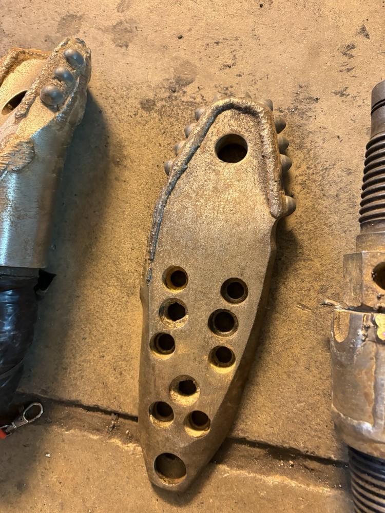 2440 Vermeer x3 housing drill bits multiple