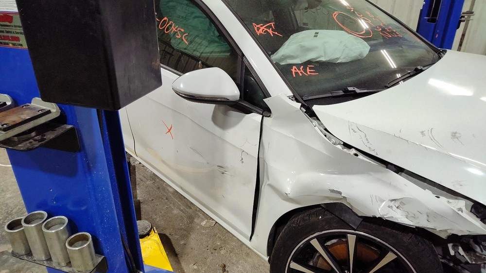 Speedometer Cluster Hatchback Base MPH Fits 15-17 GOLF 1187129
