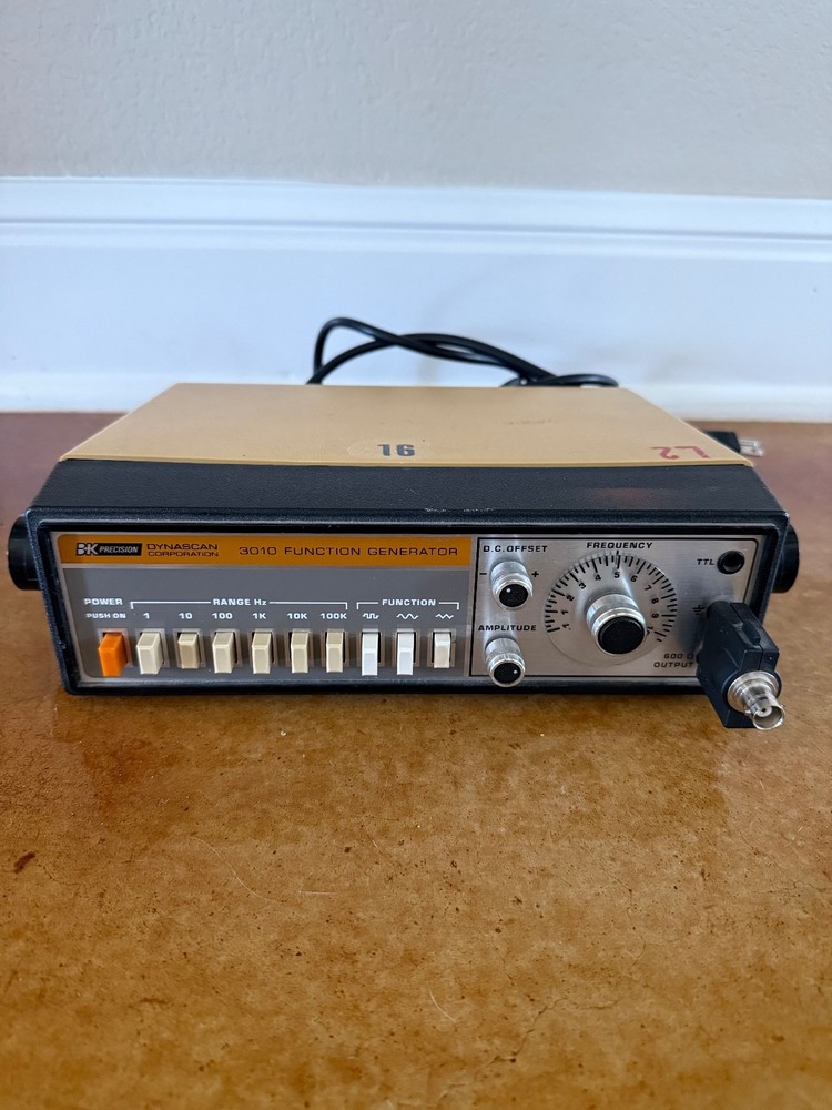 BK Precision 3010 Function Generator