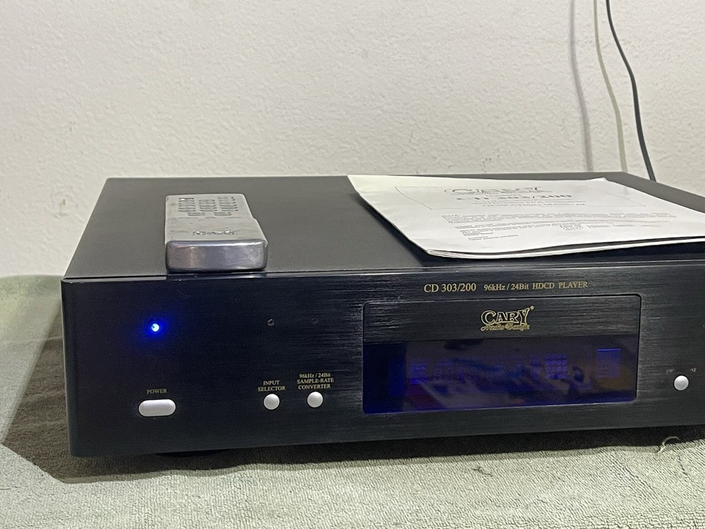 Cary Audio Design CD303/200 HDCD CD Player