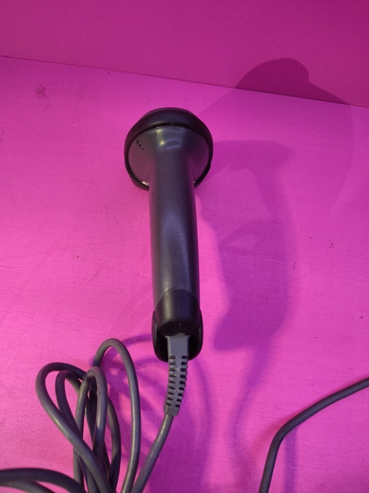 Symbol LS2208 Bar Code Scanner with USB Host Interface Cable