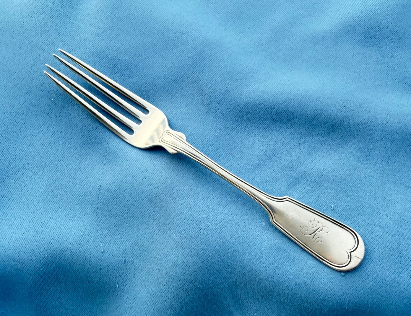 Lot of 4 Coin Silver Forks 2 Dinner,2 Salad,Mixed Makers Mono 191 Gr