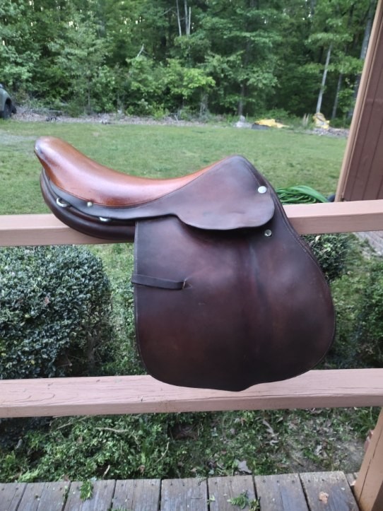 Hermes English Saddle