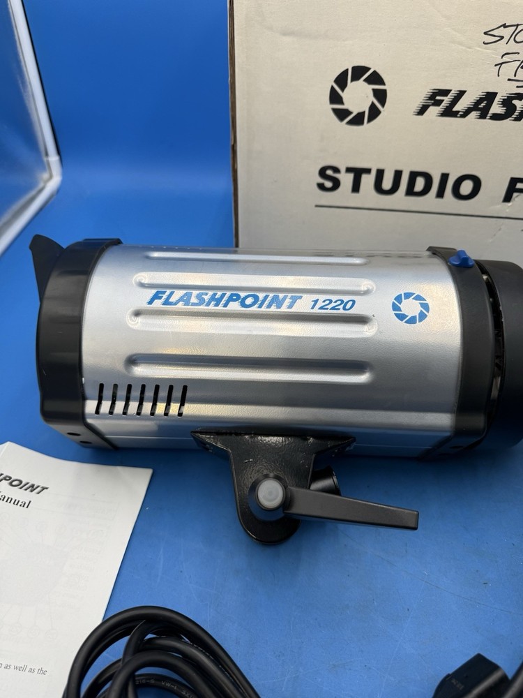 Flashpoint 1220 Studio Flash Tested Excellent Condition