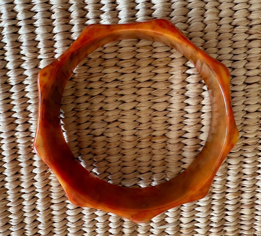 Vintage Bakelite "End Of Day" Custom Bangle Bracelet Carved Triangular TESTED