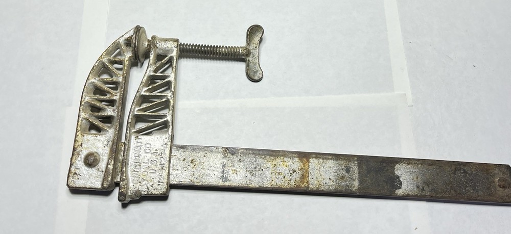 Hargrove Cincinnati Tool 12" Bar clamp 4" Deep Used