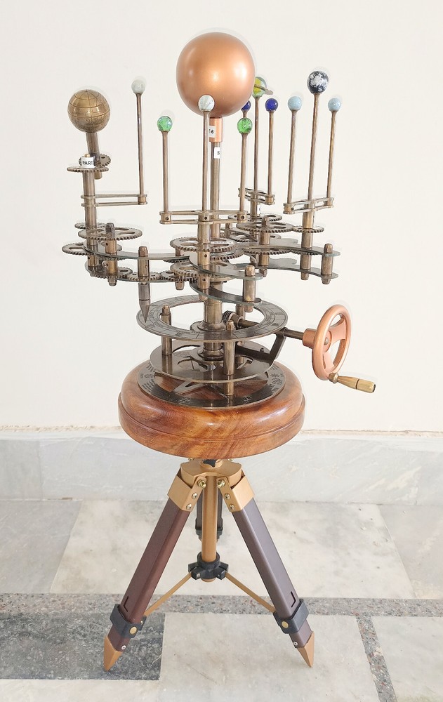 Solar System Celestial Model Fully Functional Antique Look Orrery Saturn Tripod