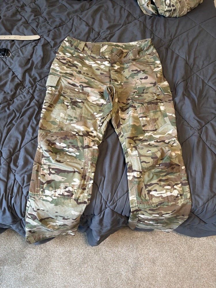 Beyond A9 Mission Pants