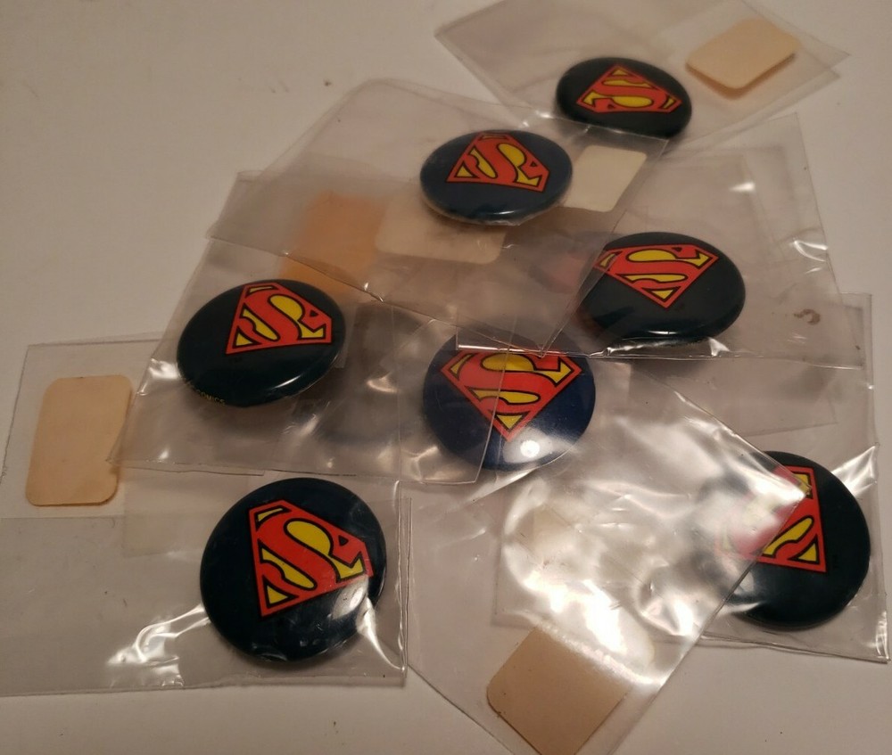 DC Comics Superman promo pinback pin vintage