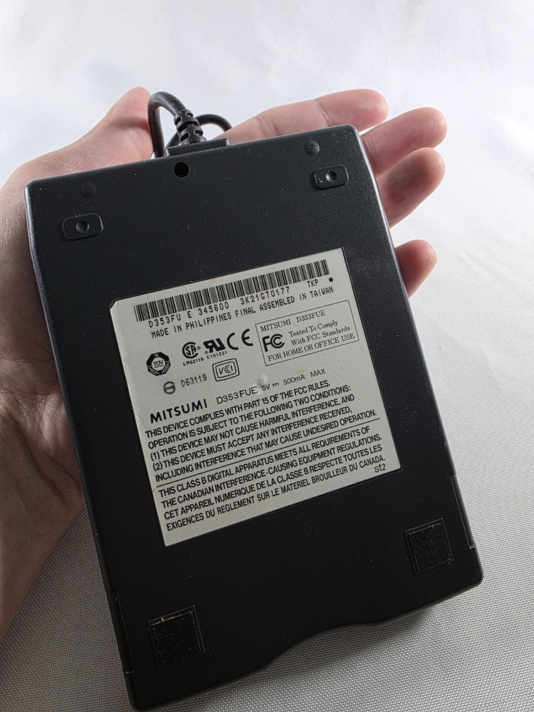 HP Mitsumi D353FUE USB External Floppy Disk Drive