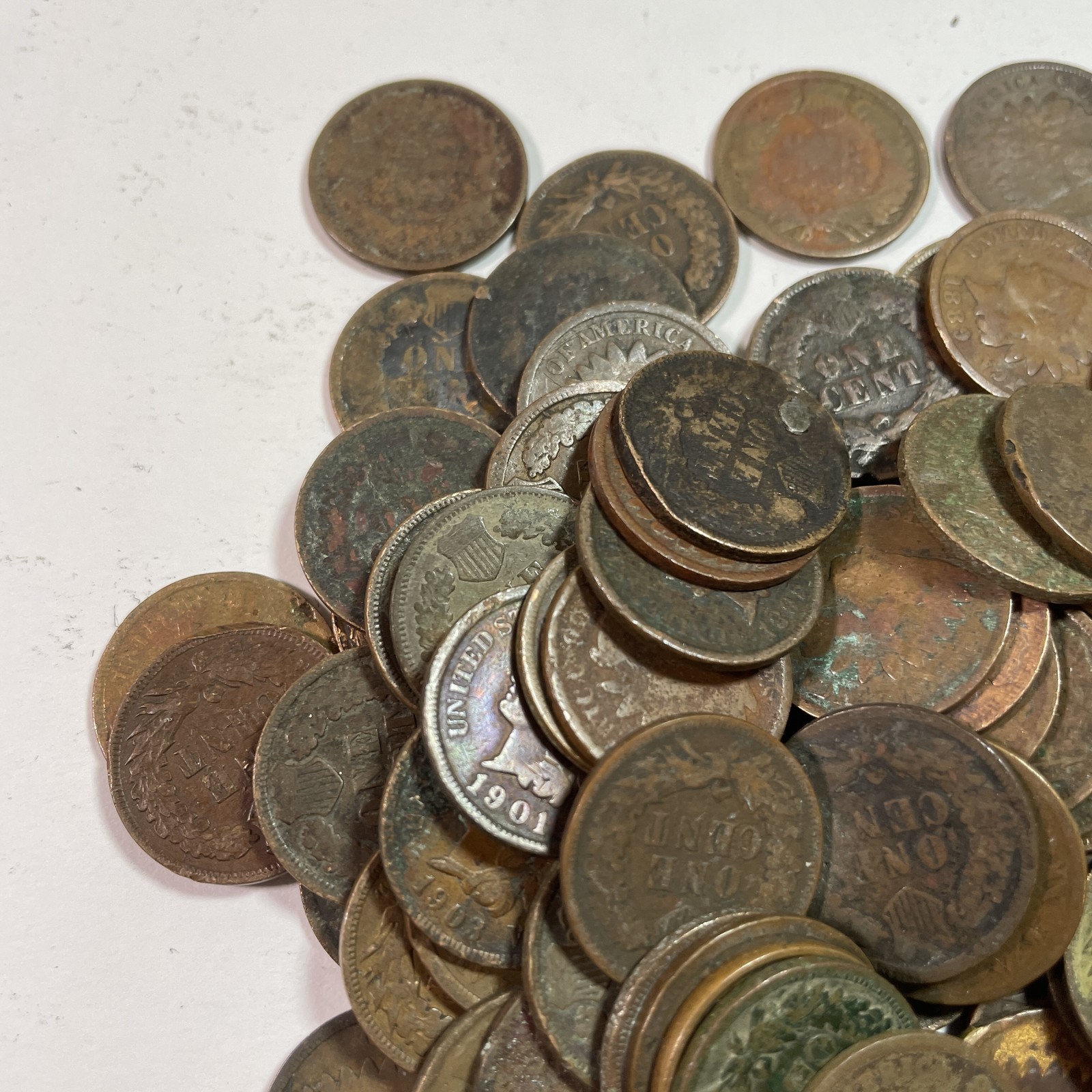 Roll of 50 Heavily Circulated/Cull Indian Head Cent Coins 1900-1909 #34822