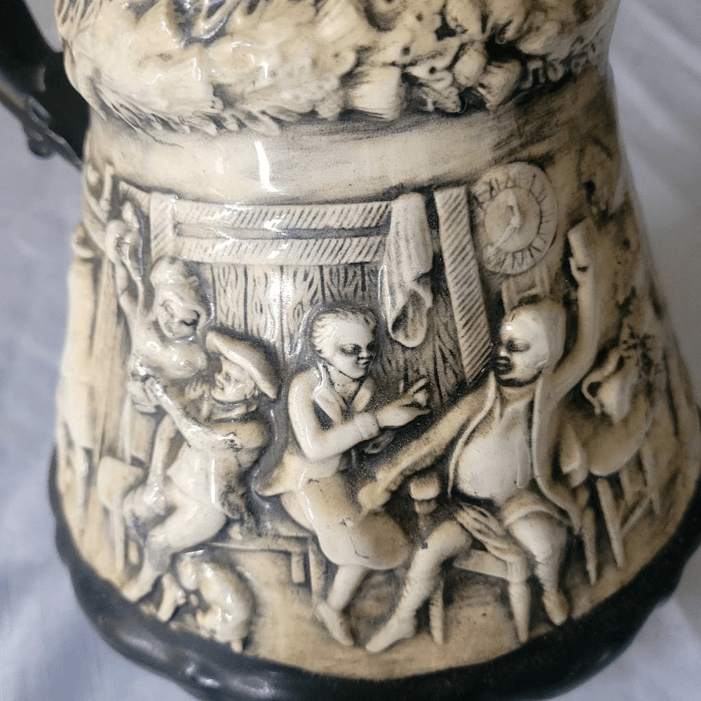 Tam OShanter Robert Burns Molded Cermaic Ridgeway Pitcher