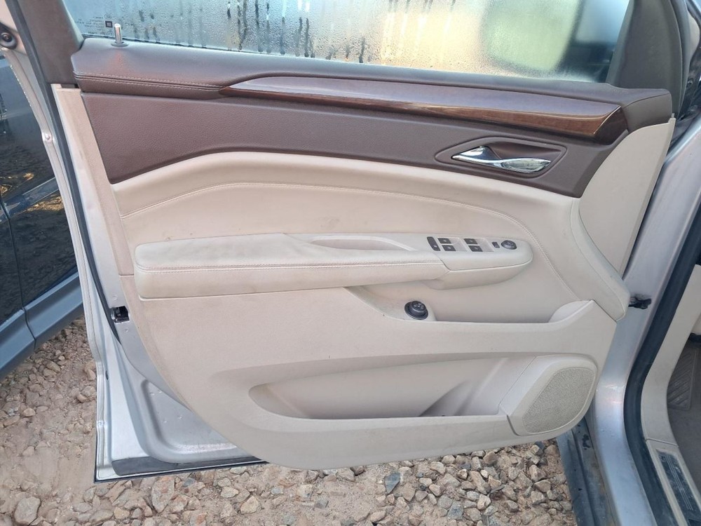 SRX 2011 Glove Box 4785397